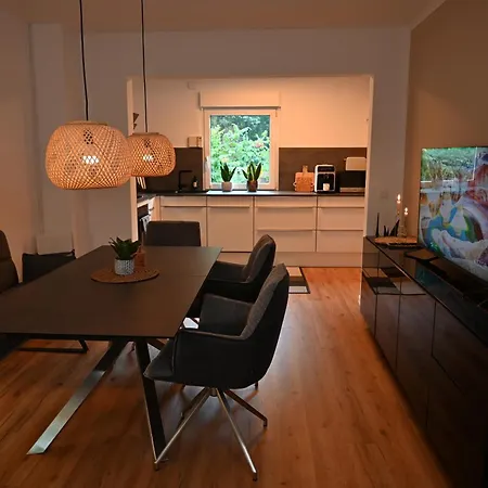 Stylish, Cozy, Close To Nature Bochum Buitenkant foto